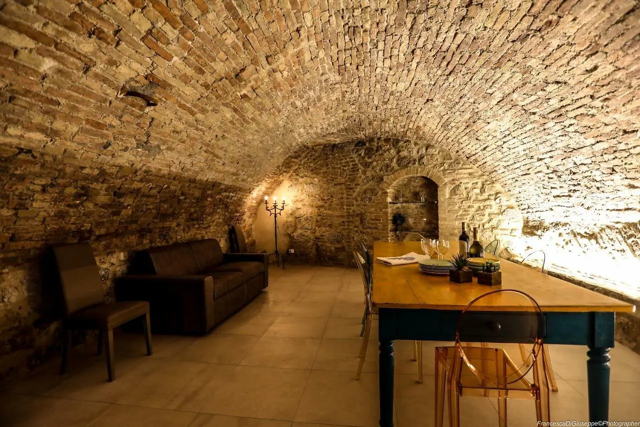 The Tower'S Garden Apartment San Gimignano 0*,